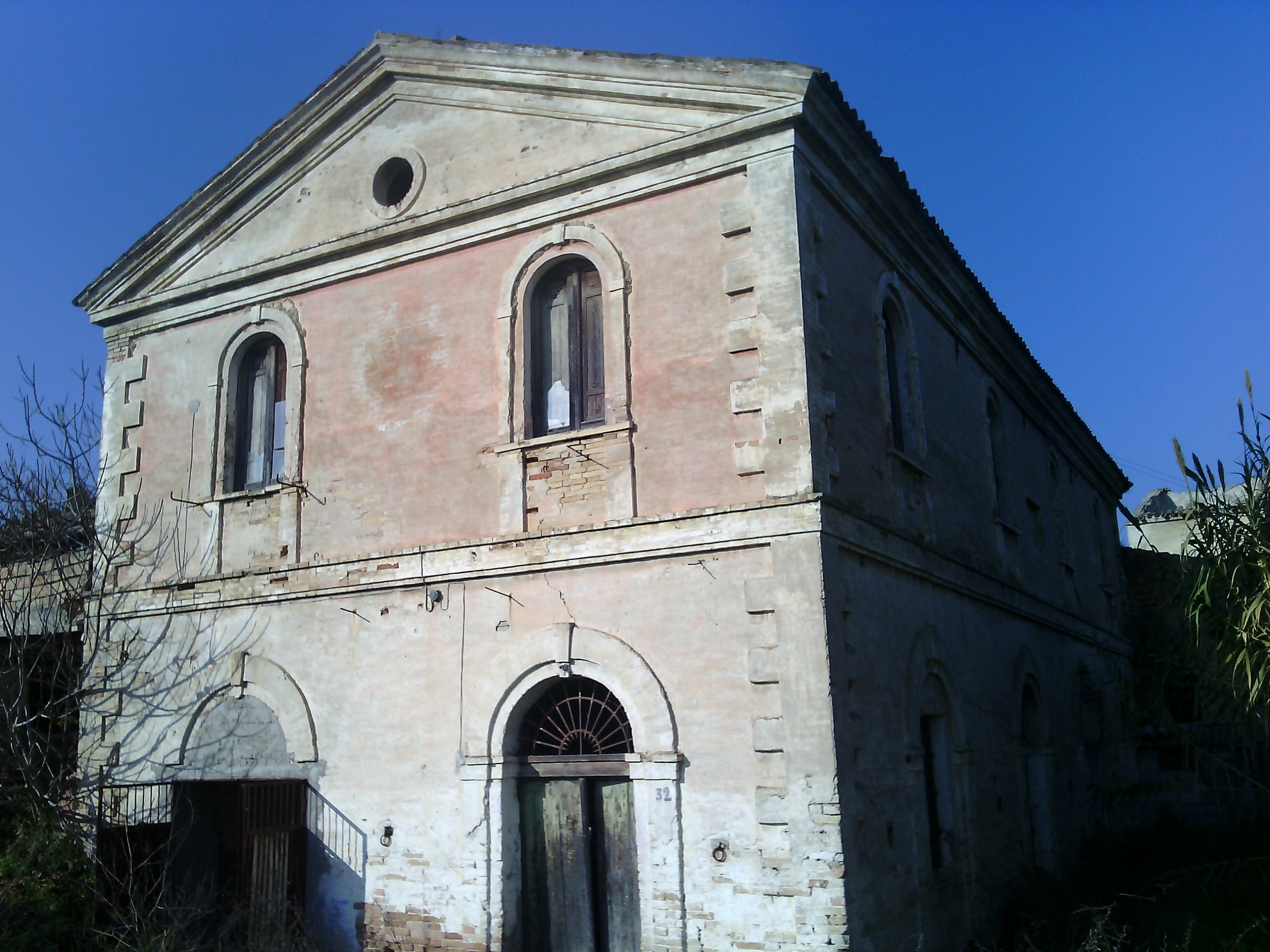 Una antica masseria vicino alla azienda agricola